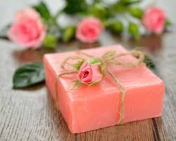 jabón de rosa